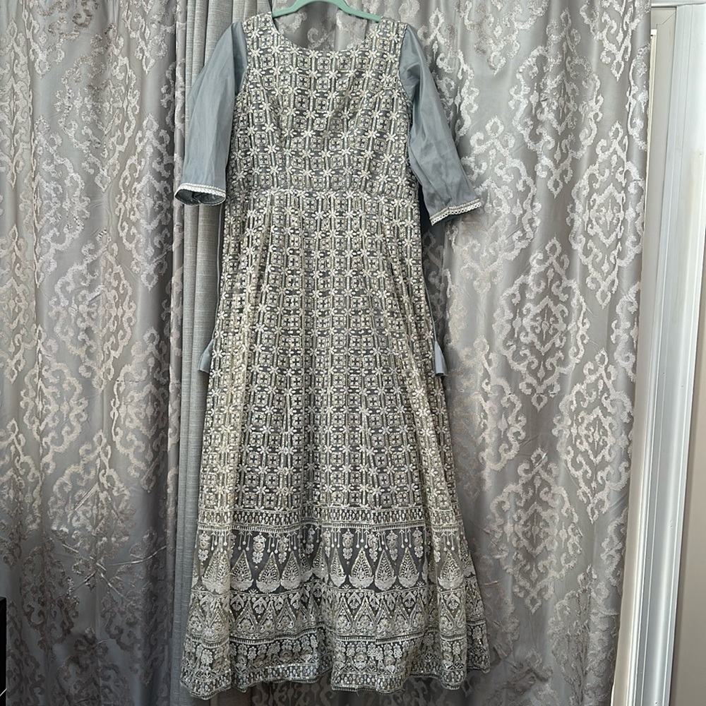 Anarkali Salwar Dress Outfit Gold and White Design